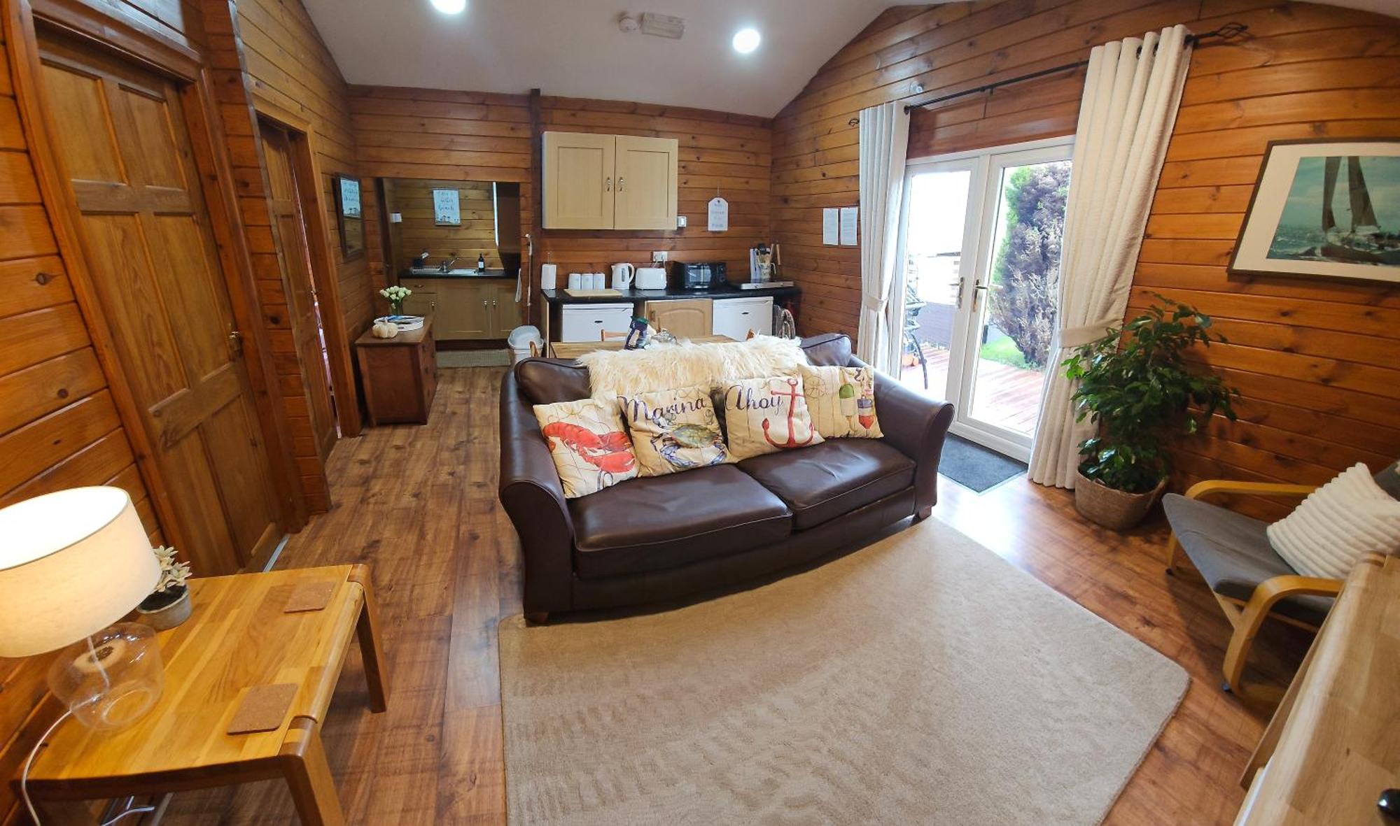 Captain'S Cabin Mynytho Экстерьер фото