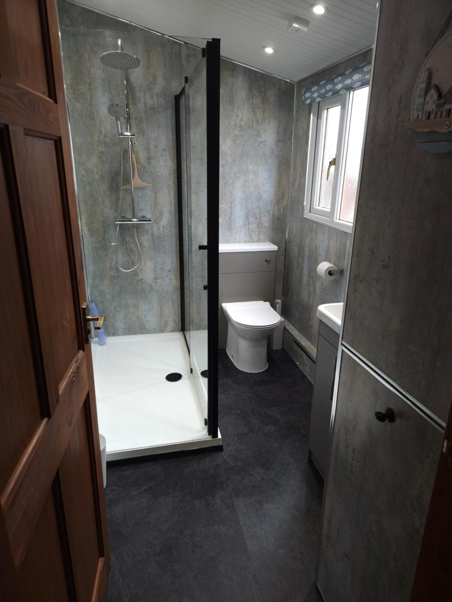 Captain'S Cabin Mynytho Экстерьер фото